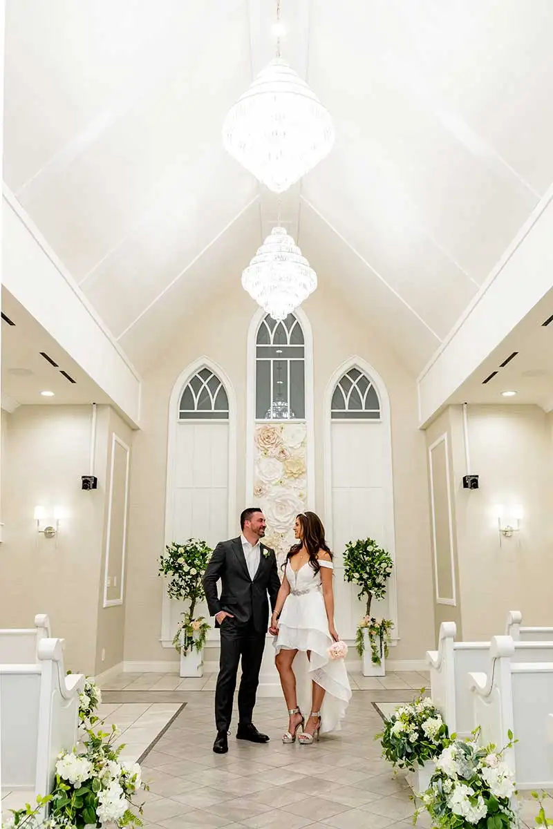 Traditional Las Vegas Wedding at Bliss Chapel